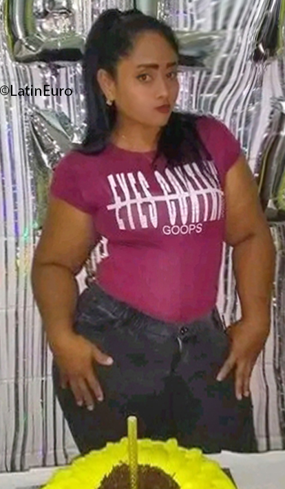 Date this sultry Colombia girl Lilibeth from Barranquilla CO31642