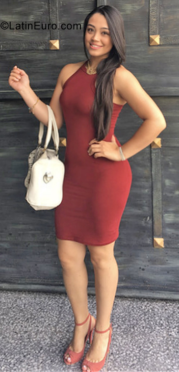 Date this charming Colombia girl Maribel from Medellin CO31656