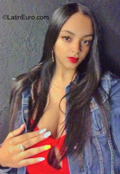 Date this cute Dominican Republic girl Camila janelys from Santo Domingo DO45297