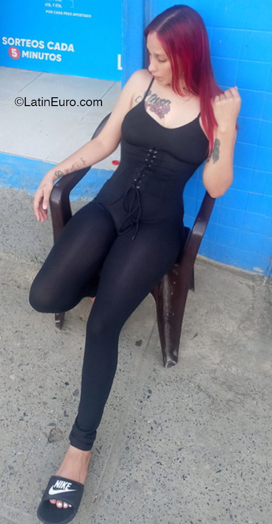 Date this beautiful Dominican Republic girl Arianny from Santiago DO51050