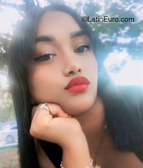 Date this young Dominican Republic girl Ana paola from Santiago DO51302
