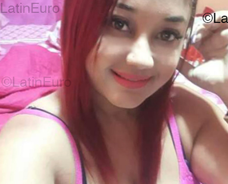 Date this happy Dominican Republic girl Maireni from San Cristobal DO53779