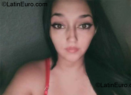 Date this passionate Colombia girl Maite from Bucaramannga CO33176