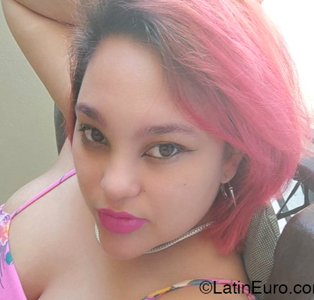 Date this happy Dominican Republic girl Izzy from Santiago DO54990