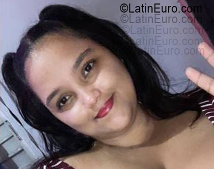 Date this young Dominican Republic girl Michel from Santo Domingo DO55463