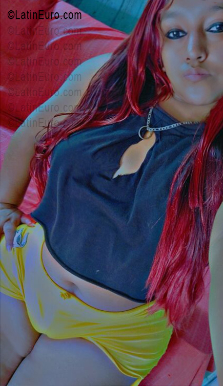 Date this fun El Salvador girl Yanet from San Salvador SV198