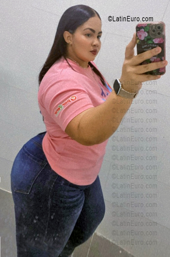 Date this delightful Dominican Republic girl Ingrid from San Francisco De Macoris DO56296