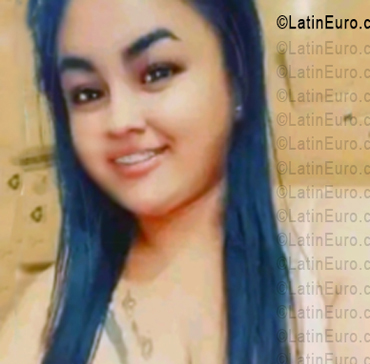 Date this stunning Venezuela girl Amy from Valencia VE5622