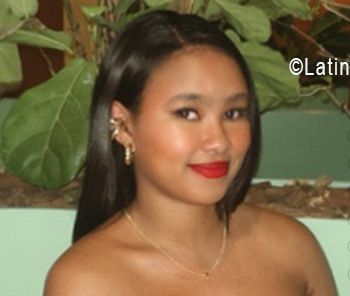 Date this delightful Dominican Republic girl Yosli from Santiago De Los Caballeros DO56330