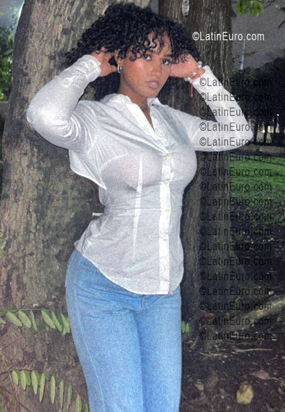 Date this gorgeous Dominican Republic girl Abigail from La Romana DO56347
