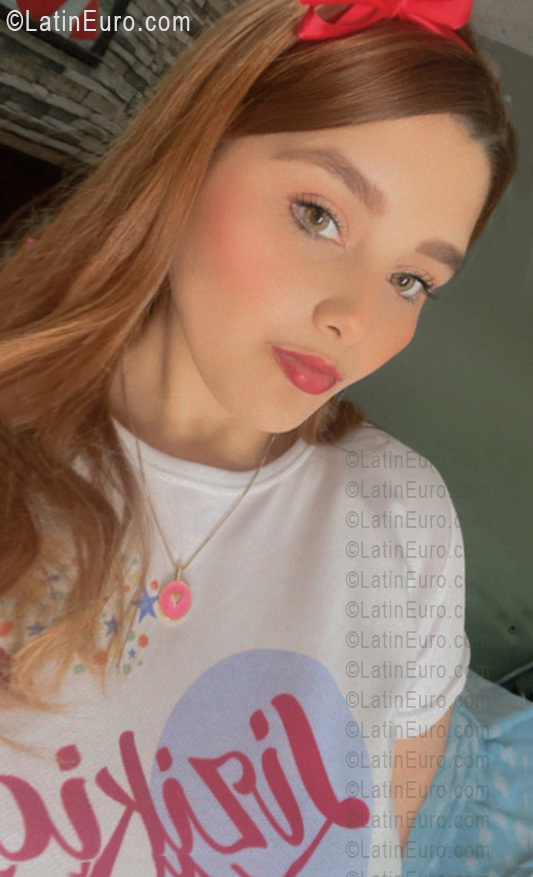 Date this good-looking Mexico girl Sofia from Culiacan MX2794