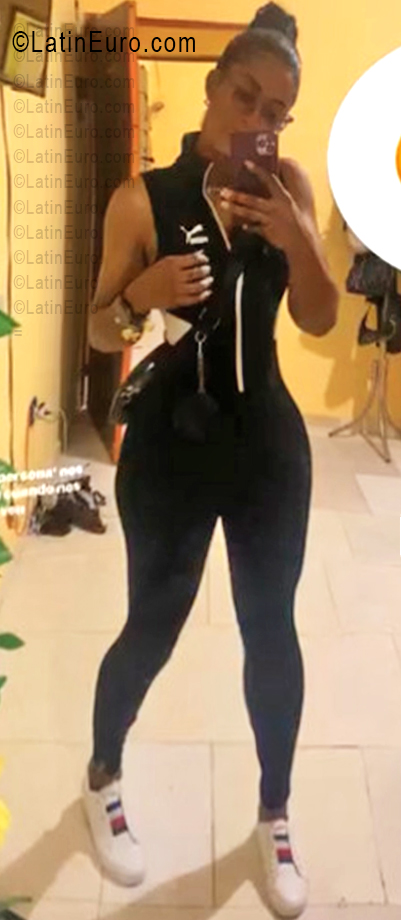 Date this cute Dominican Republic girl Daniela from Barahona DO56595