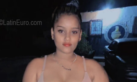 Date this gorgeous Dominican Republic girl Maria ysabel from Santo Domingo DO56691