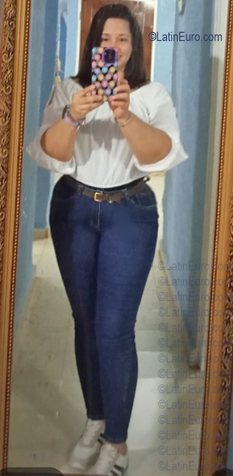 Date this young Panama girl Itzel from Panama City PA1440