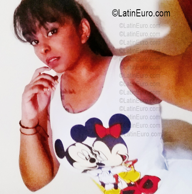 Date this hard body Dominican Republic girl Maria from Santiago DO56867