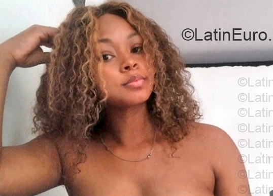 Date this funny Colombia girl Melina from Cali CO33858