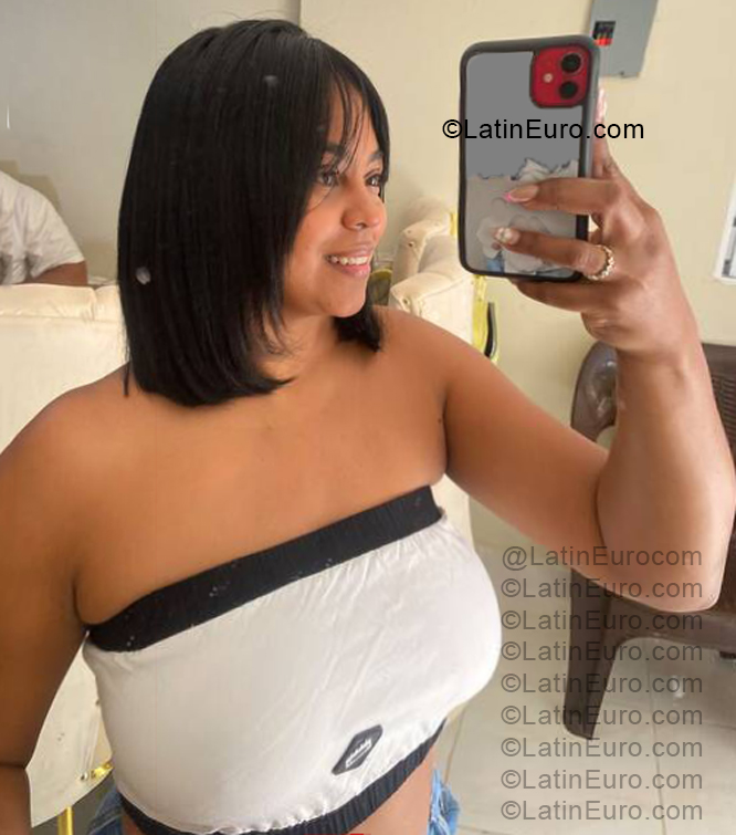Date this funny Dominican Republic girl Rous from Distrito Nacional DO57288